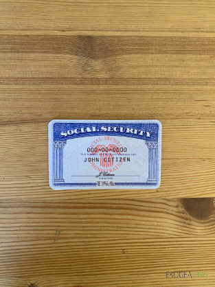 USA SSN photolook fond de table en bois clair AVANT